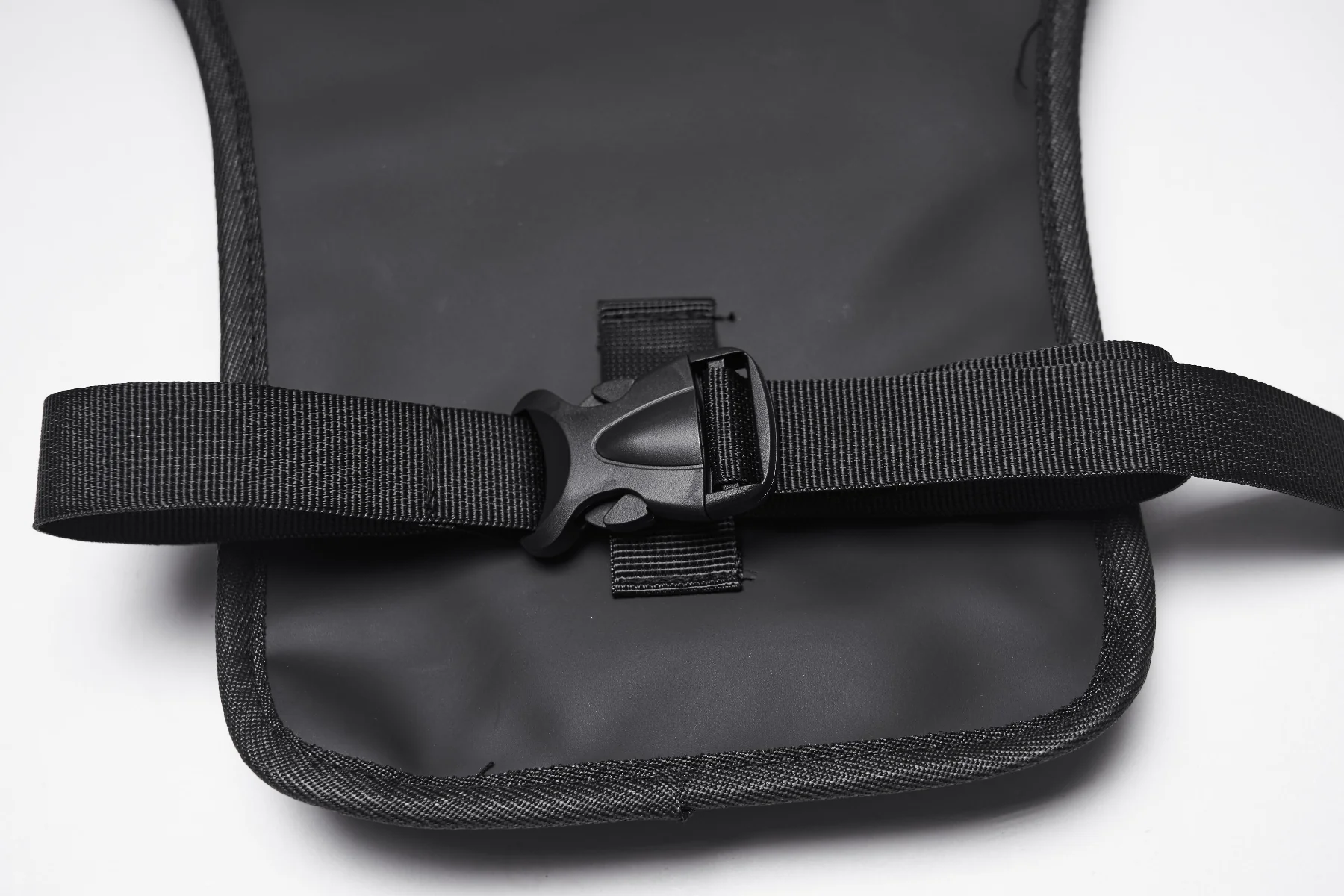 Dark Siren Waist–Leg Bag - Image 13
