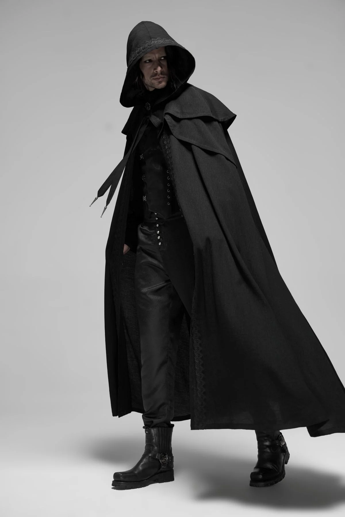 Black Forest Ranger Cloak - Image 6