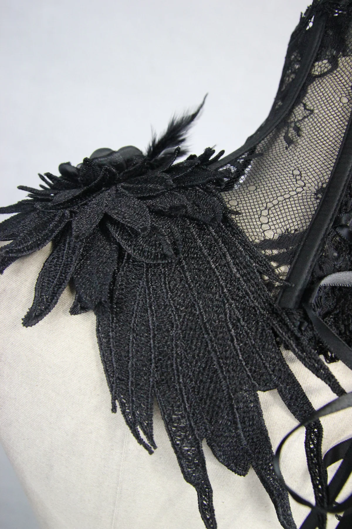 Black Raven Neck Corset - Image 6