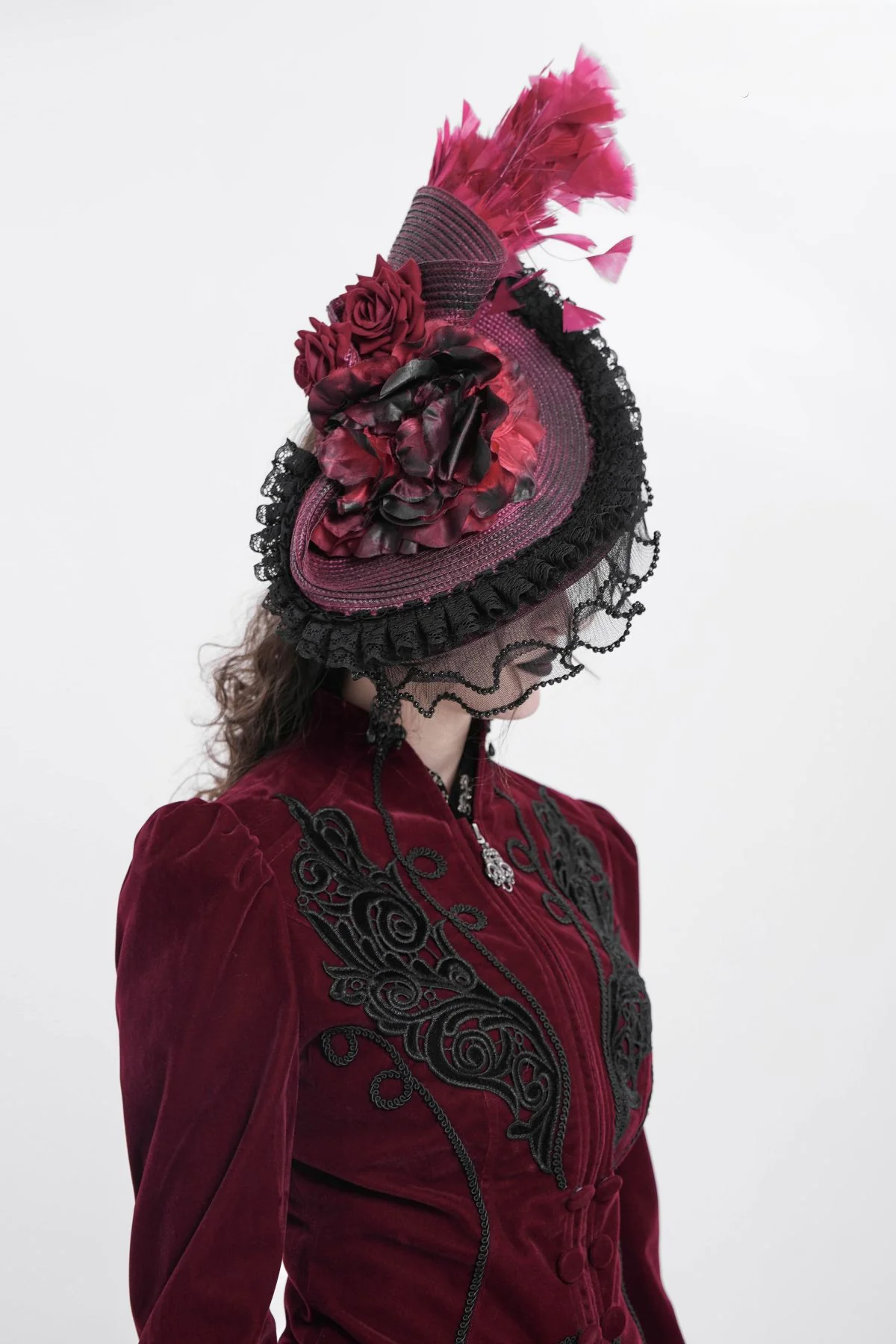 Baroness of the Crimson Vale Hat - Image 3