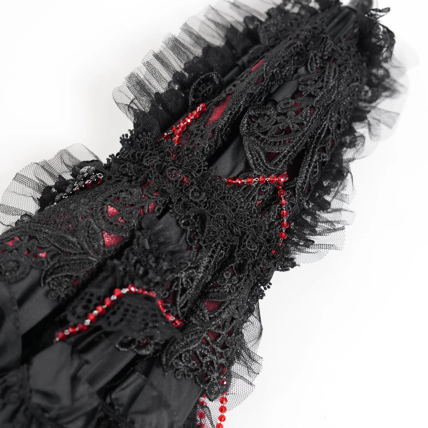 Duchess Ravenscroft’s Garden Shade with Red Bead Details - Image 6