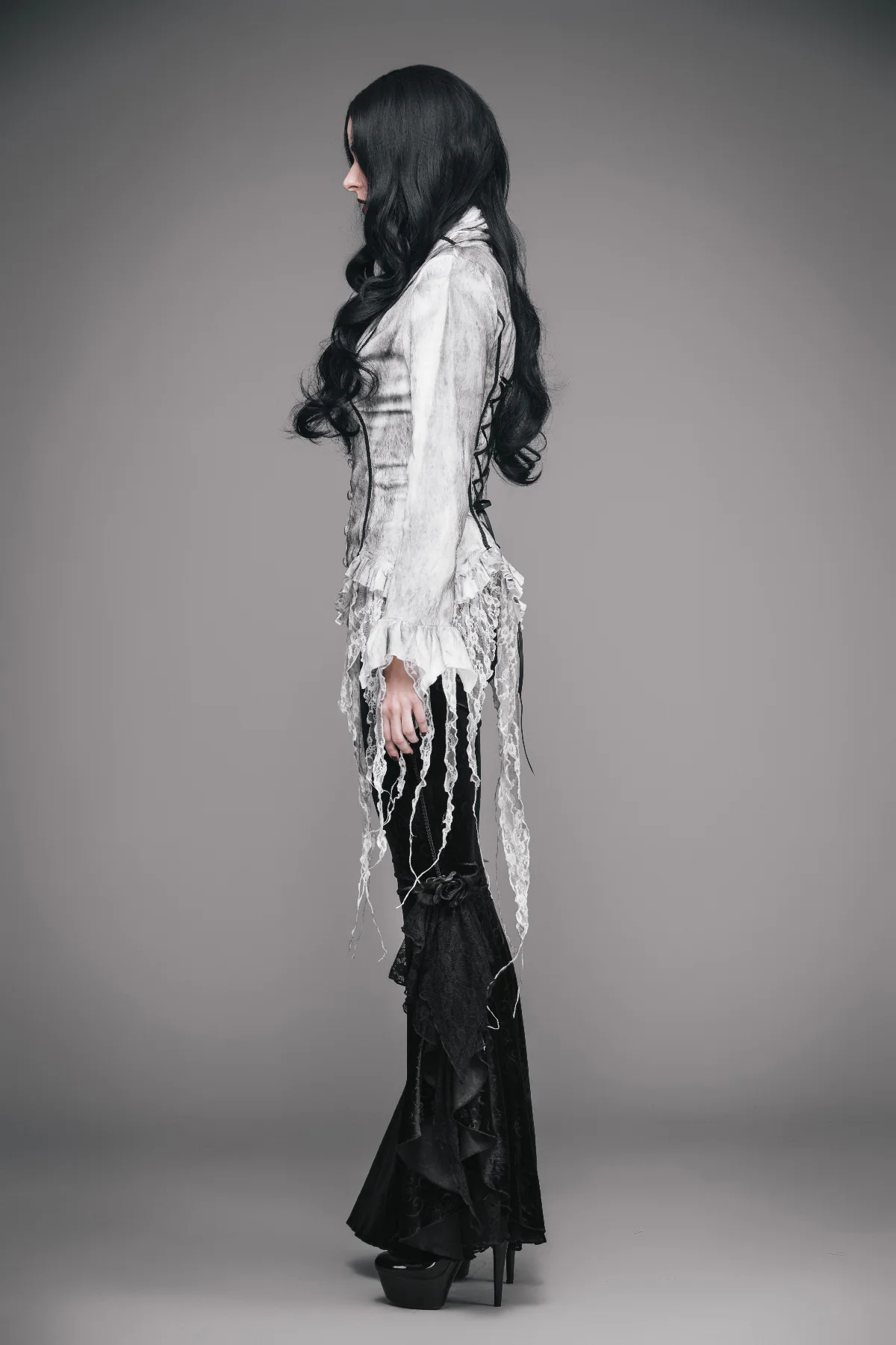Lady of Hollow Blouse - Image 5