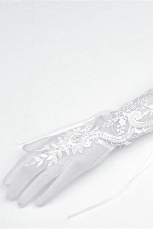 Vowlace – Gothic Bridal Ribbon Gloves - Image 4