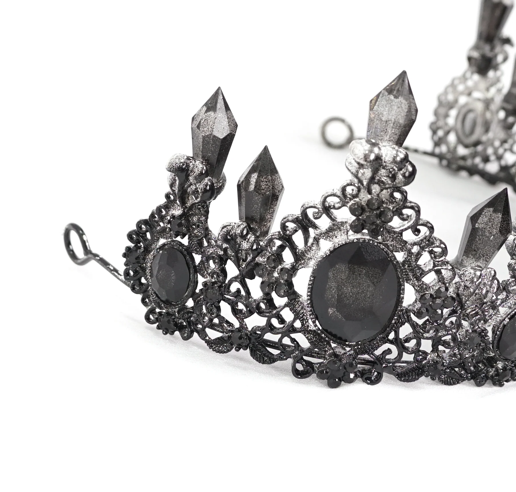 Queen of the Dark Islands Crown - Image 7