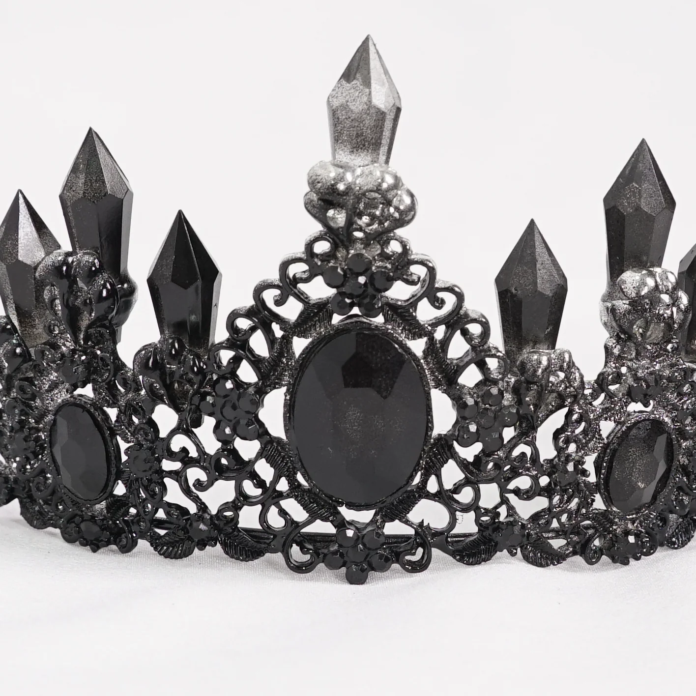 Queen of the Dark Islands Crown - Image 8