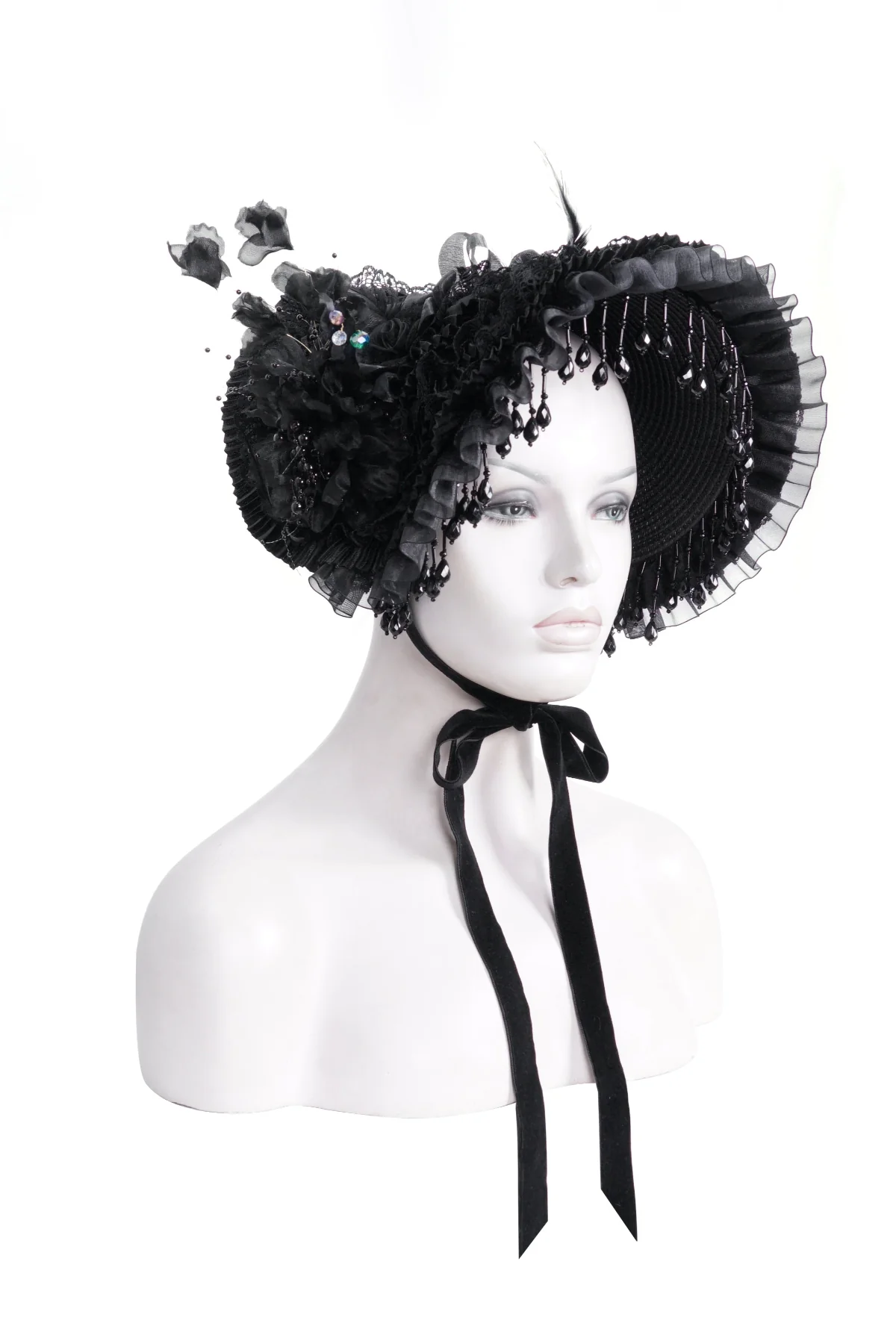 Royal Family Reception Bonnet - Image 3