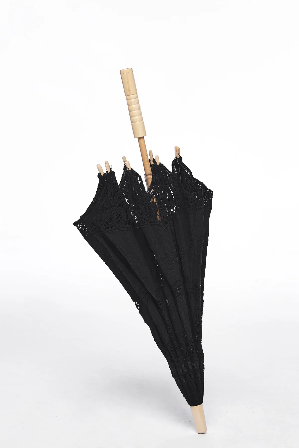 Sunshade of the Black Swan Parasol - Image 7