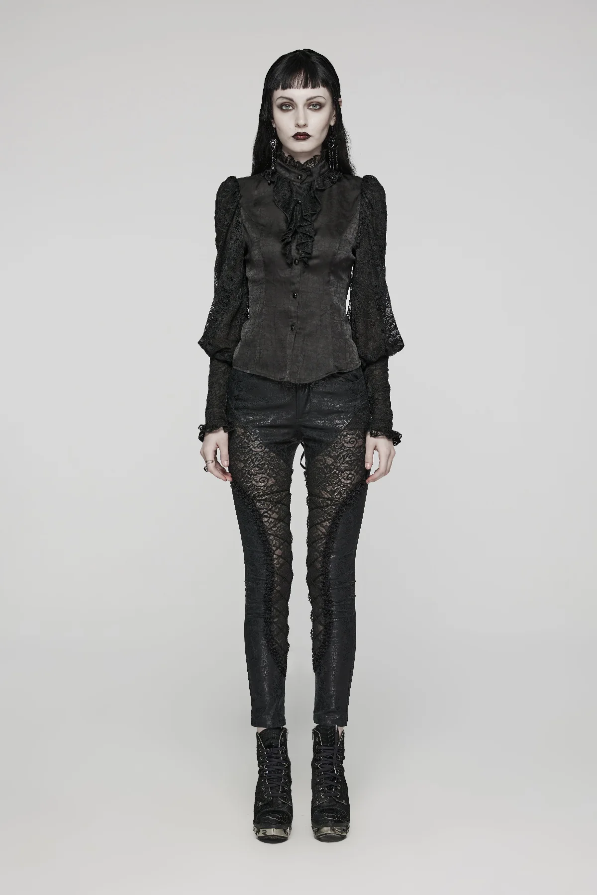 The Lace Court Bodice - Image 2
