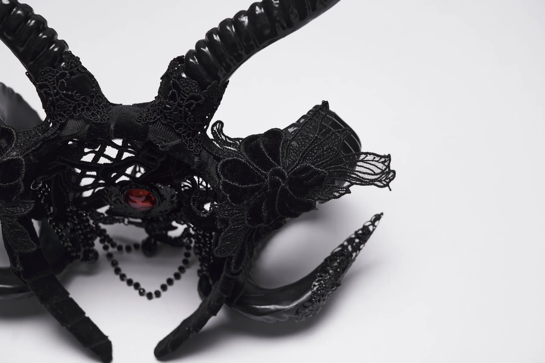 Veil of the Dark Mother - Image 6