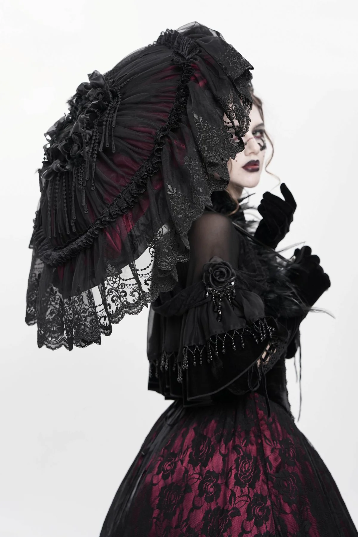 Duchess Ravenscroft’s Garden Shade - Image 3