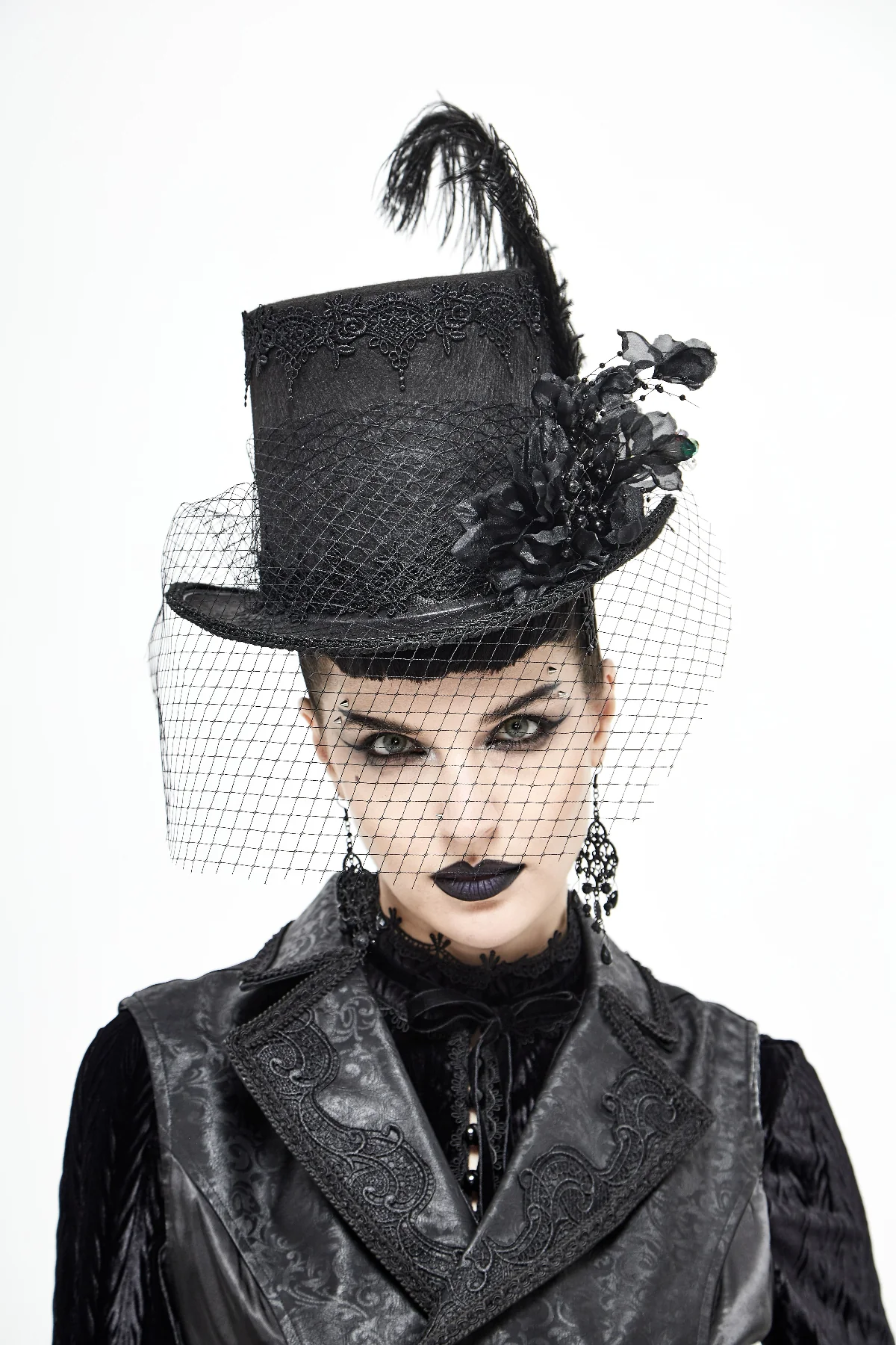 Victorian Baroness Veil Top Hat - Image 2