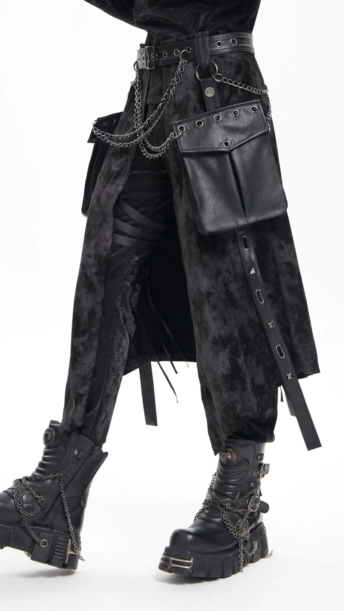 Wastelander Chainmail Overskirt - Image 5