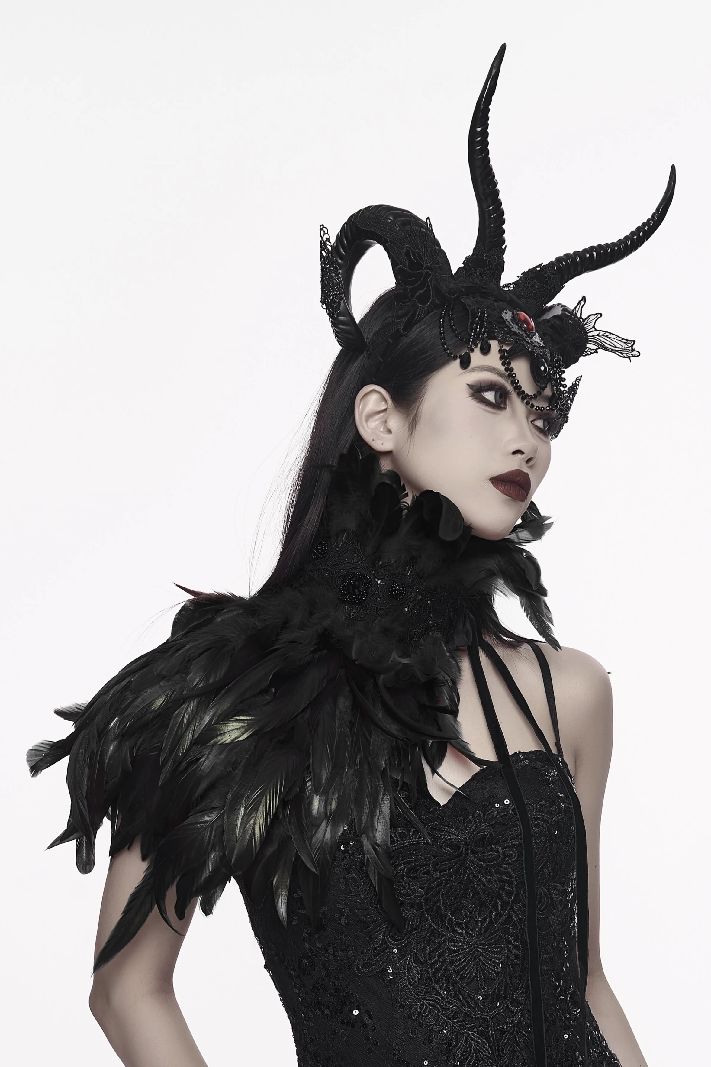 Witch Queen Feather Shoulder Collar - Image 3
