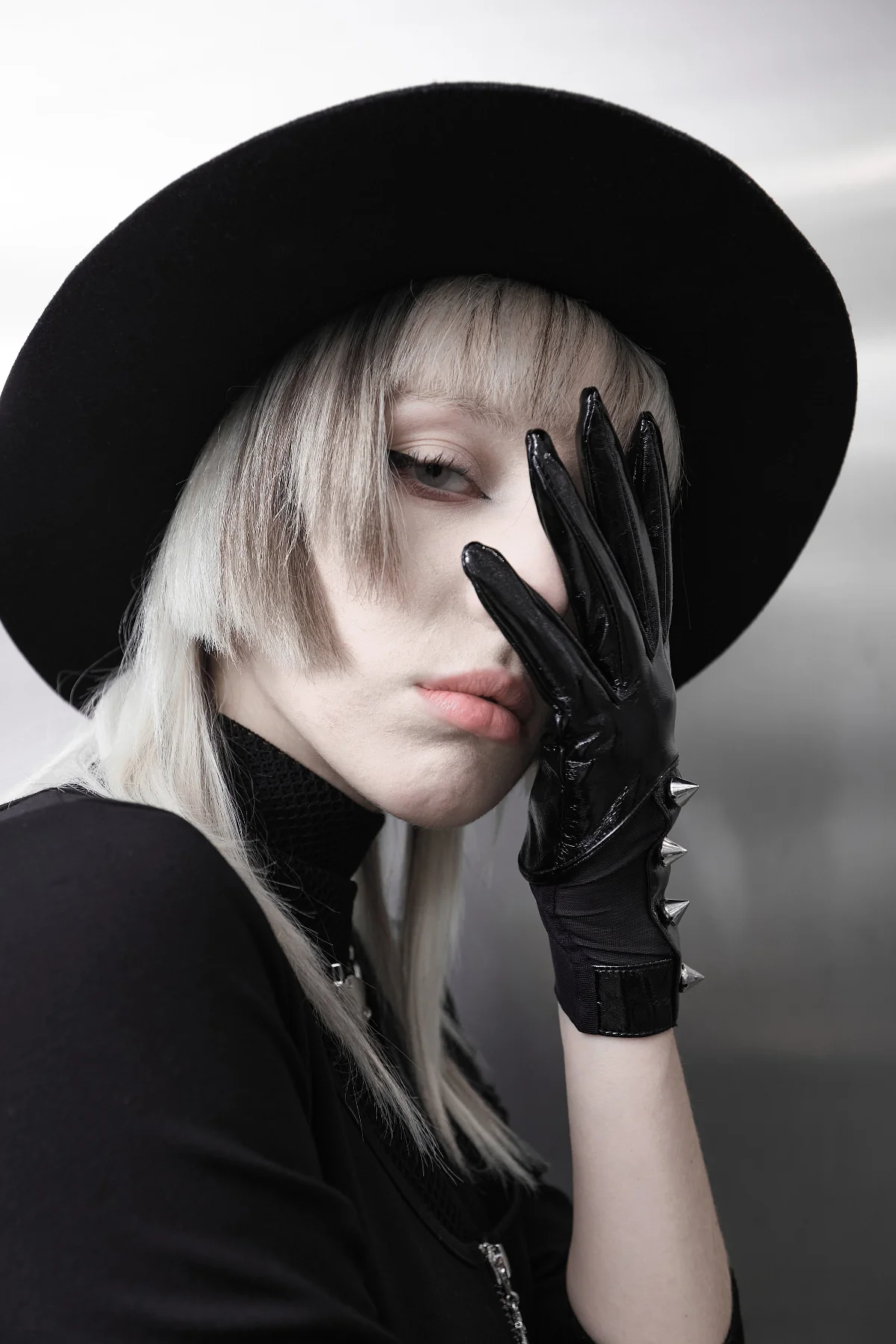 Dominella Leather Look Gloves - Image 3
