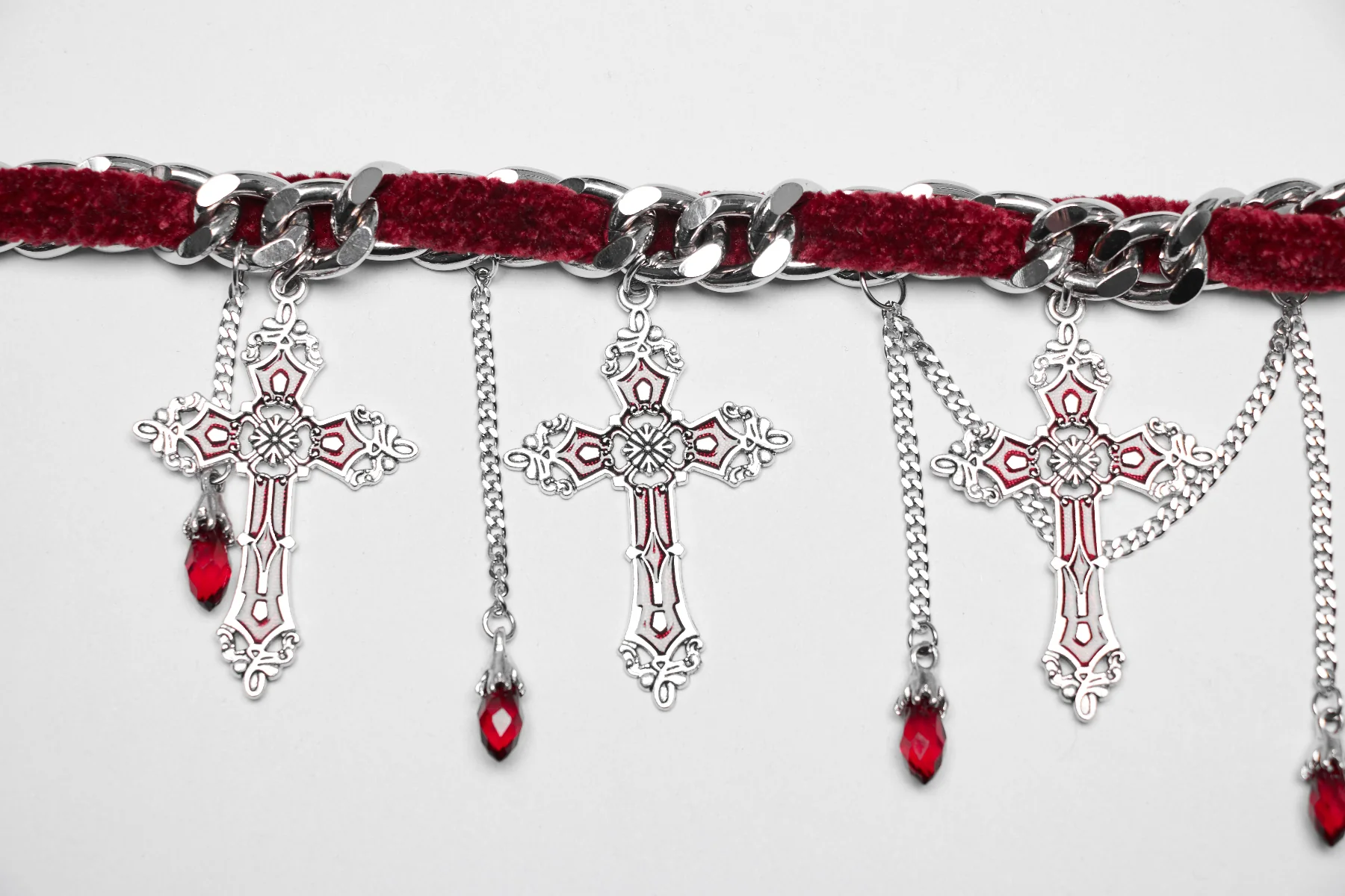 Blood Moon Cross Guardian Choker - Image 4