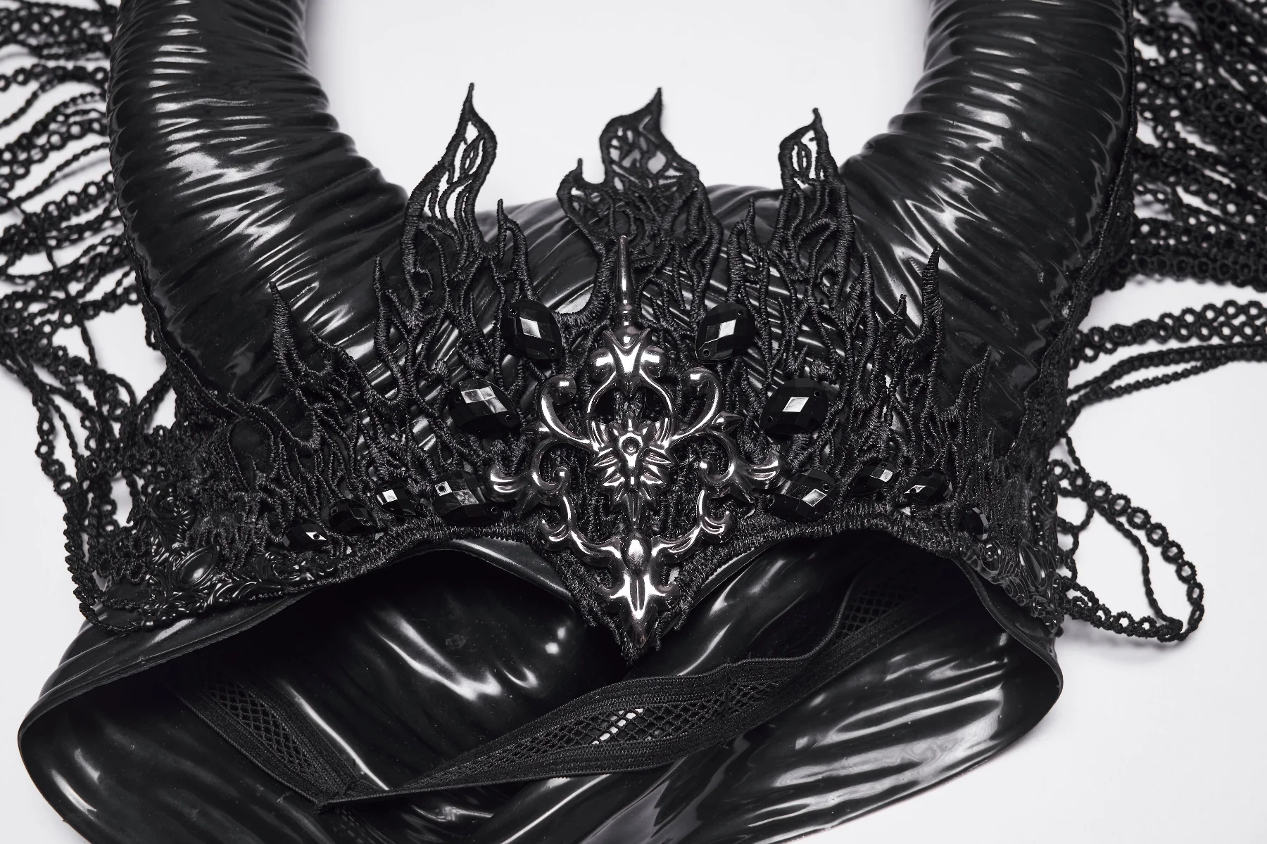 Dark Enchantress Horned Crown - Image 8