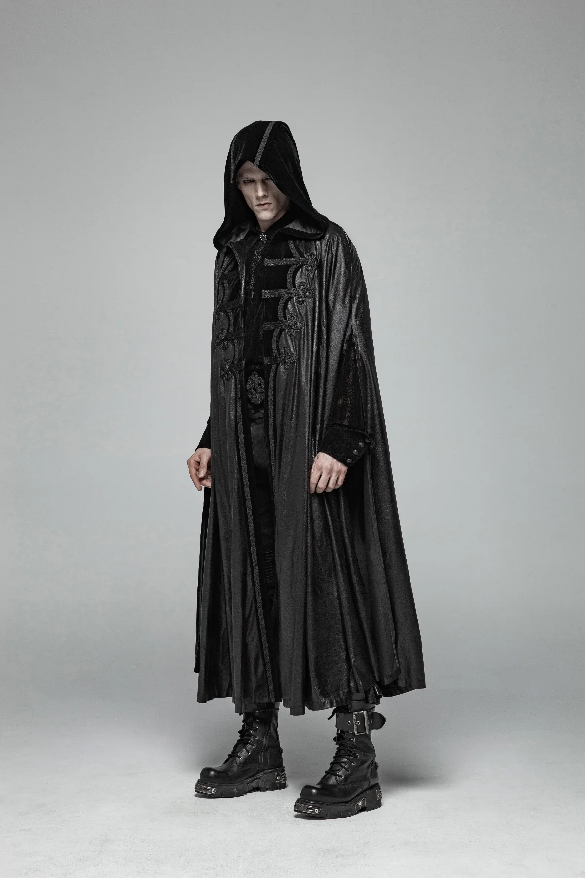 Vampire High Regent Hooded Cloak - Image 3