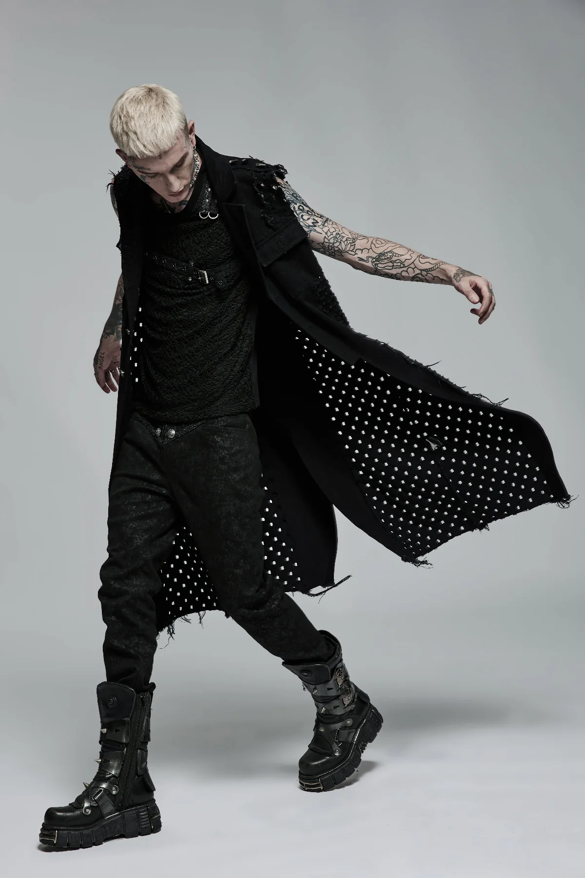 .Black Studded Sleeveless Longline Vest - Image 2